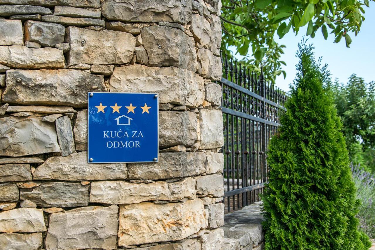 Villa Maria Oprtalj Εξωτερικό φωτογραφία